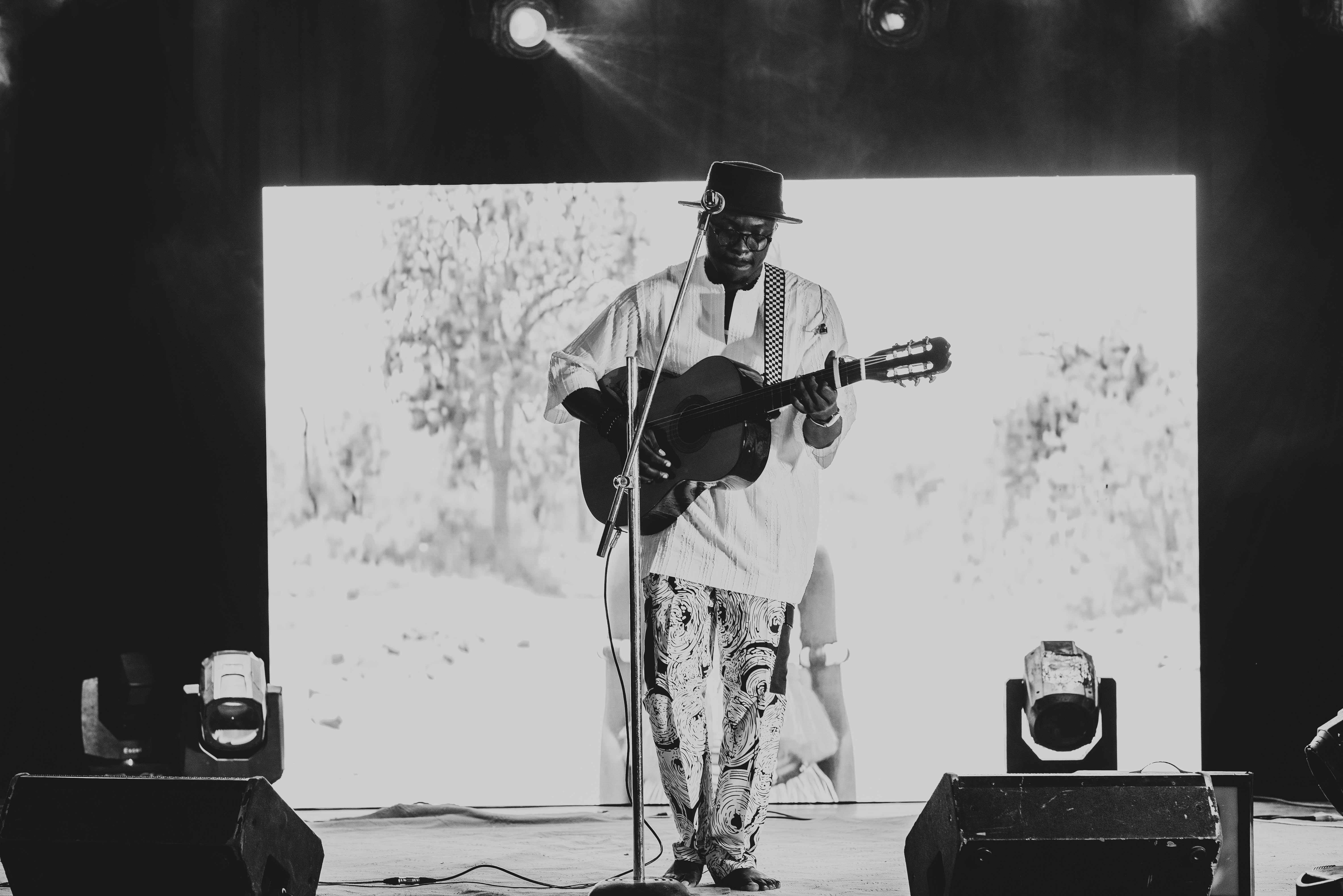 Agbutun Performing at Uncaged Tour